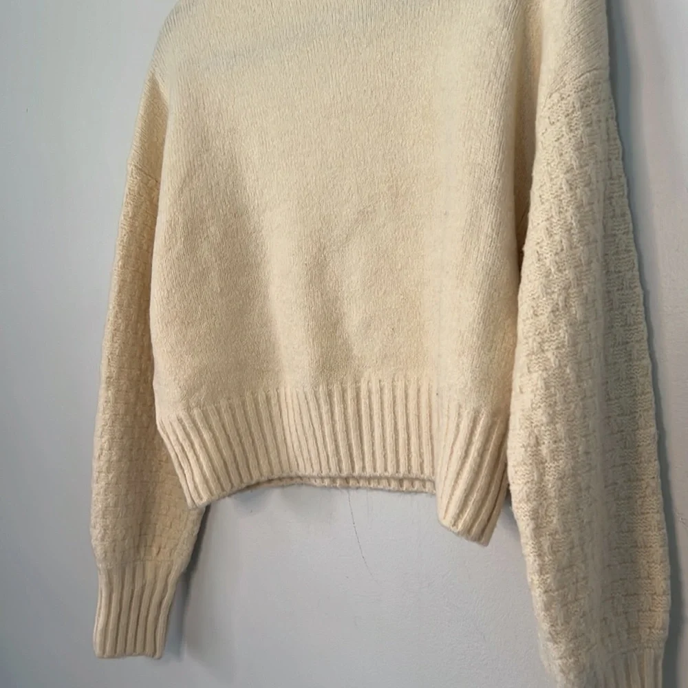 Sincerely Jules Mock Neck Daisy Chunky Knit Sweater - Picture 8 of 9